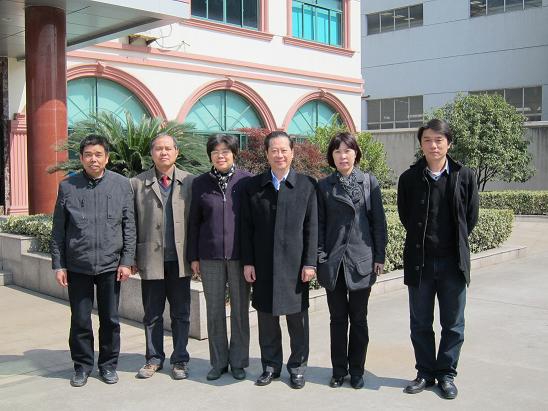 伊顿上海全球采购和伊顿苏州一行访问江南奕帆就新电机开发项目进行探讨.jpg